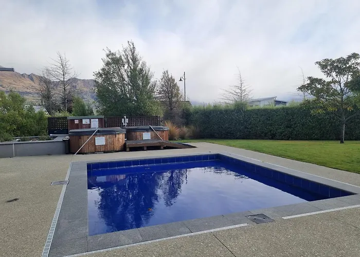 Retreat For Seasons Holiday home *