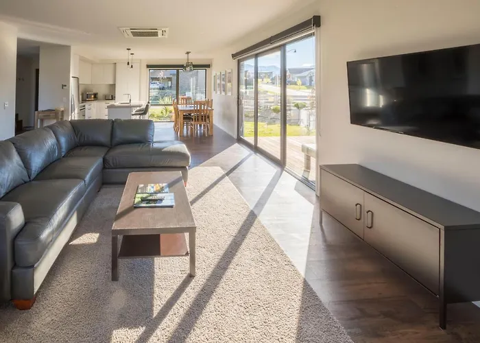 Retreat For Seasons Holiday home Wanaka